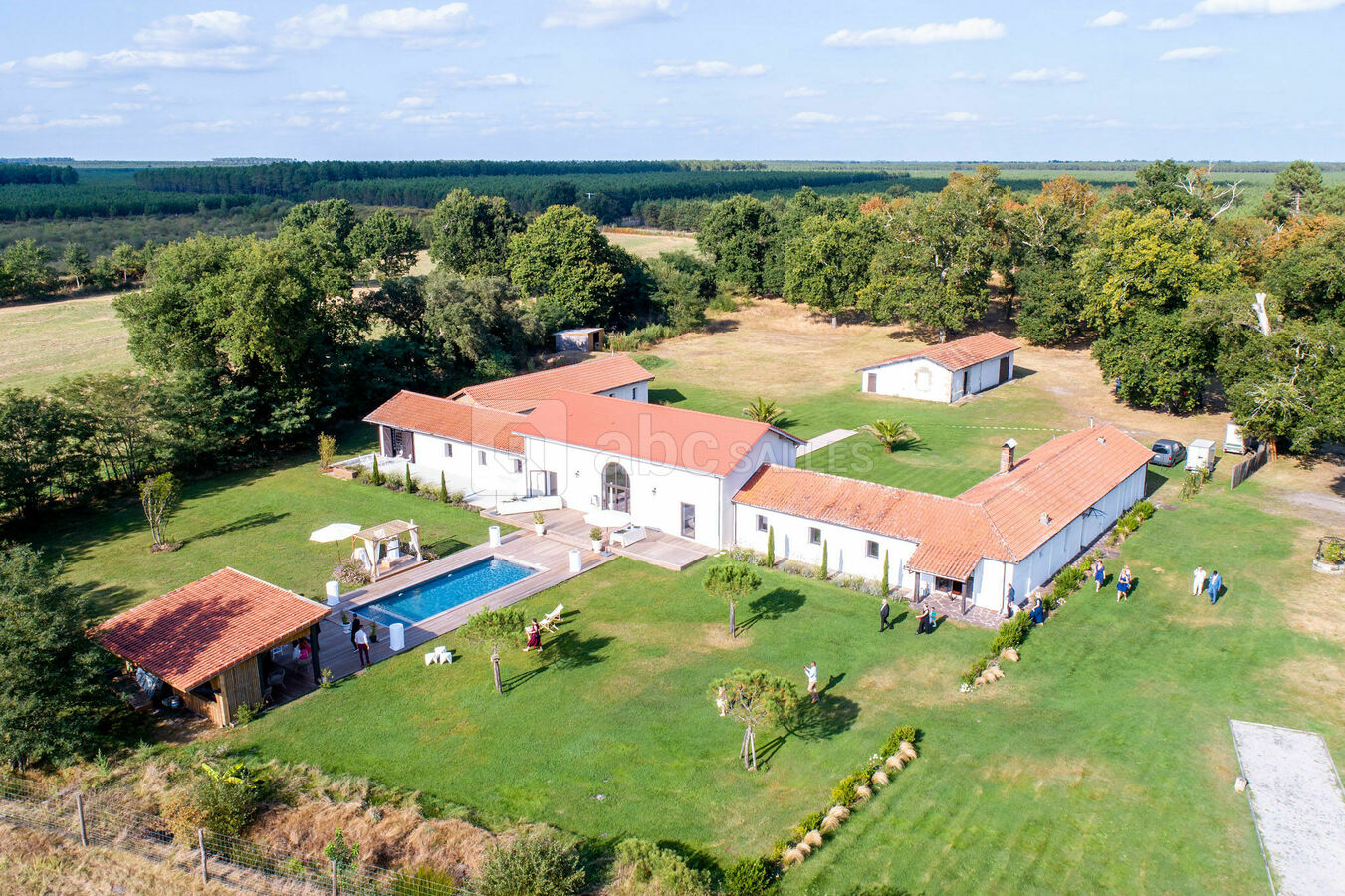 Domaine de Bouhemy — mariage bohème Landes
